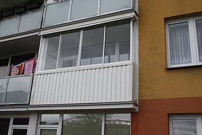 Kadaň Husova zaskleni 8 balkonu +Výroba 56 balkonu