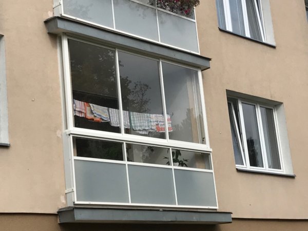 Zábradlí + zasklení Karlovy Vary